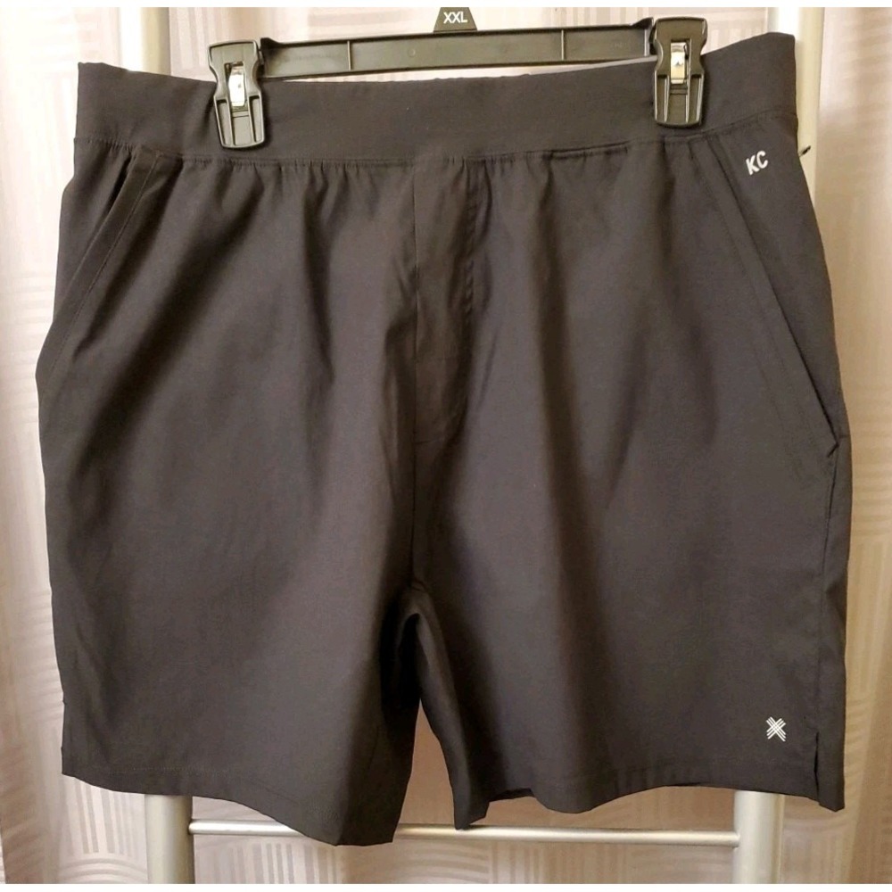 Kenneth Cole Tech‎ Jogger Cargo Shorts Stretch Water Resist Woven Nylon Black